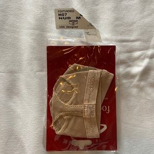 Dance footundeez Medium